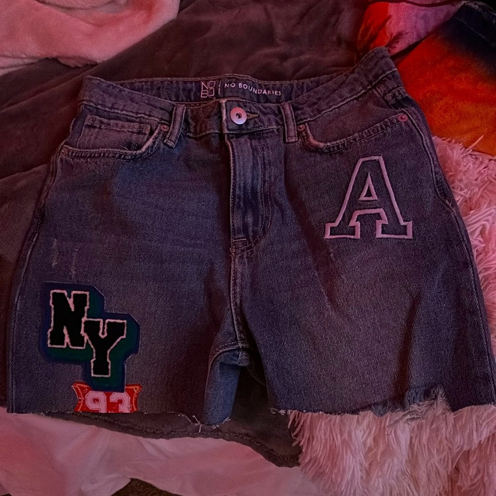 Cute jean shorts!